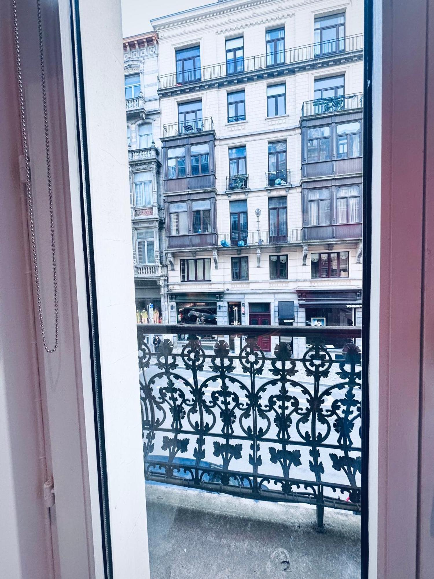 בריסל Superbe Appartement Au Coeur Du Sablon מראה חיצוני תמונה